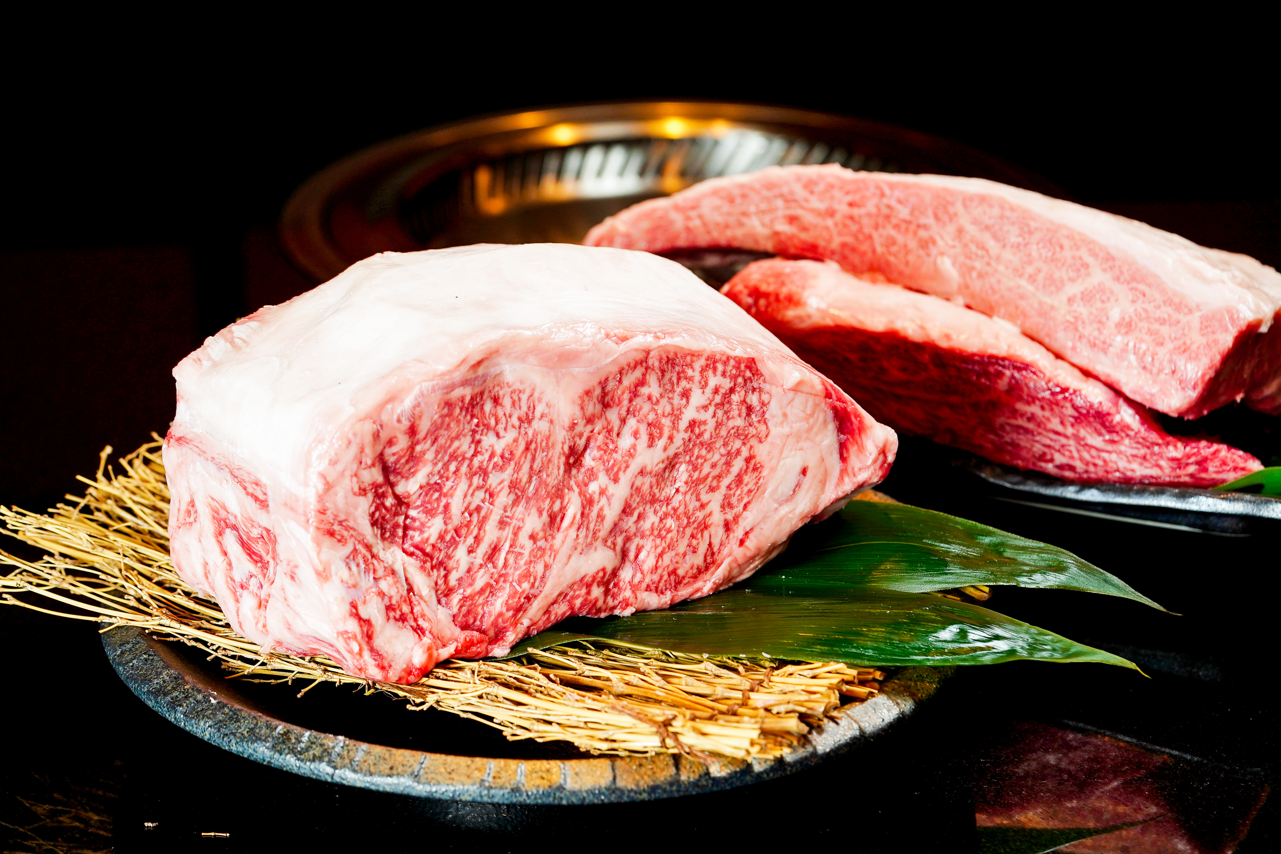 美味しい黒毛和牛食べ放題 三宮高架下 焼肉神戸十番